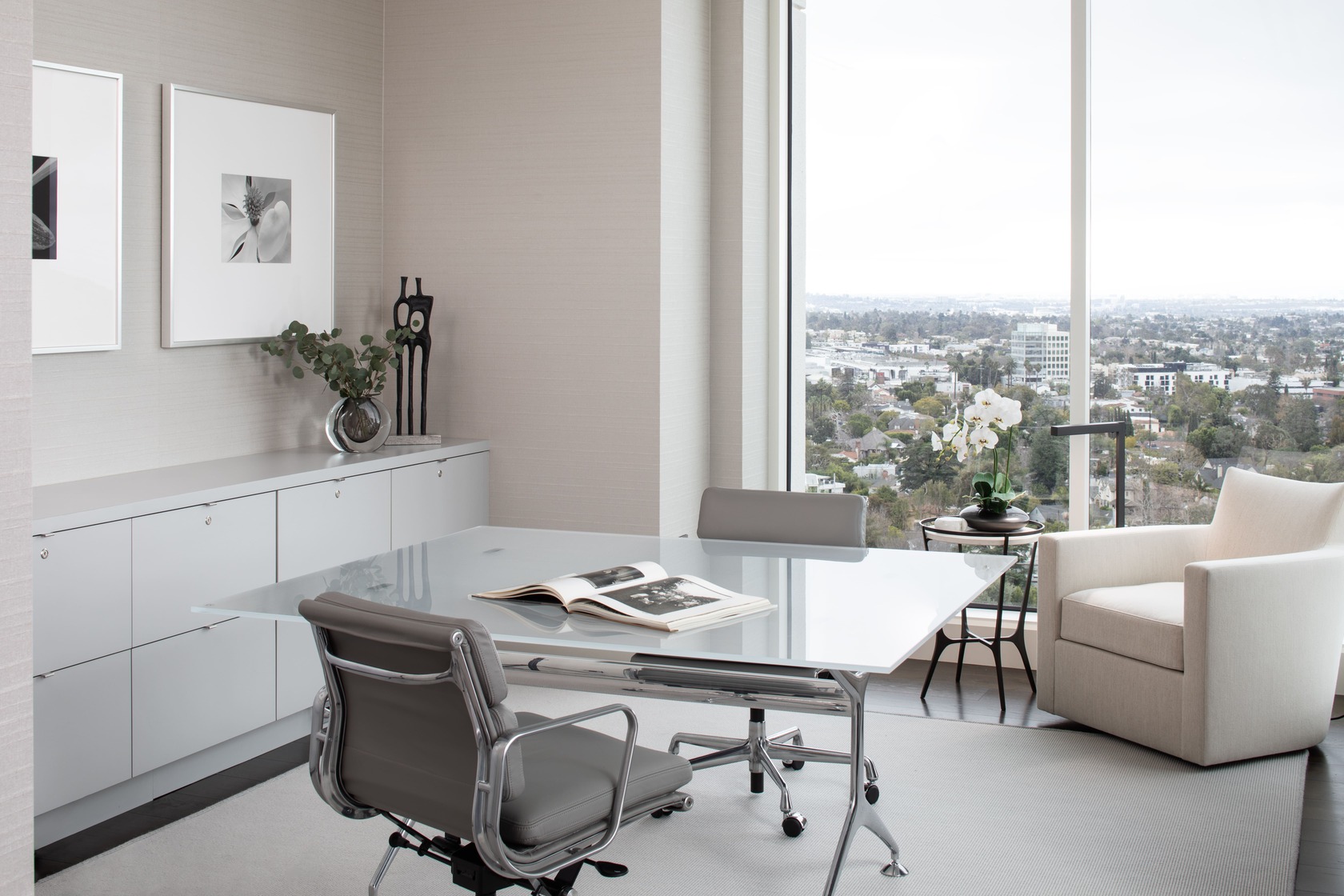 Los Angeles Penthouse, USA, Claudia Afshar Design <br />Image copyright: @Meghan Bob  Los Angeles Penthouse, USA, Claudia Afshar Design <br />Image copyright: @Meghan Bob