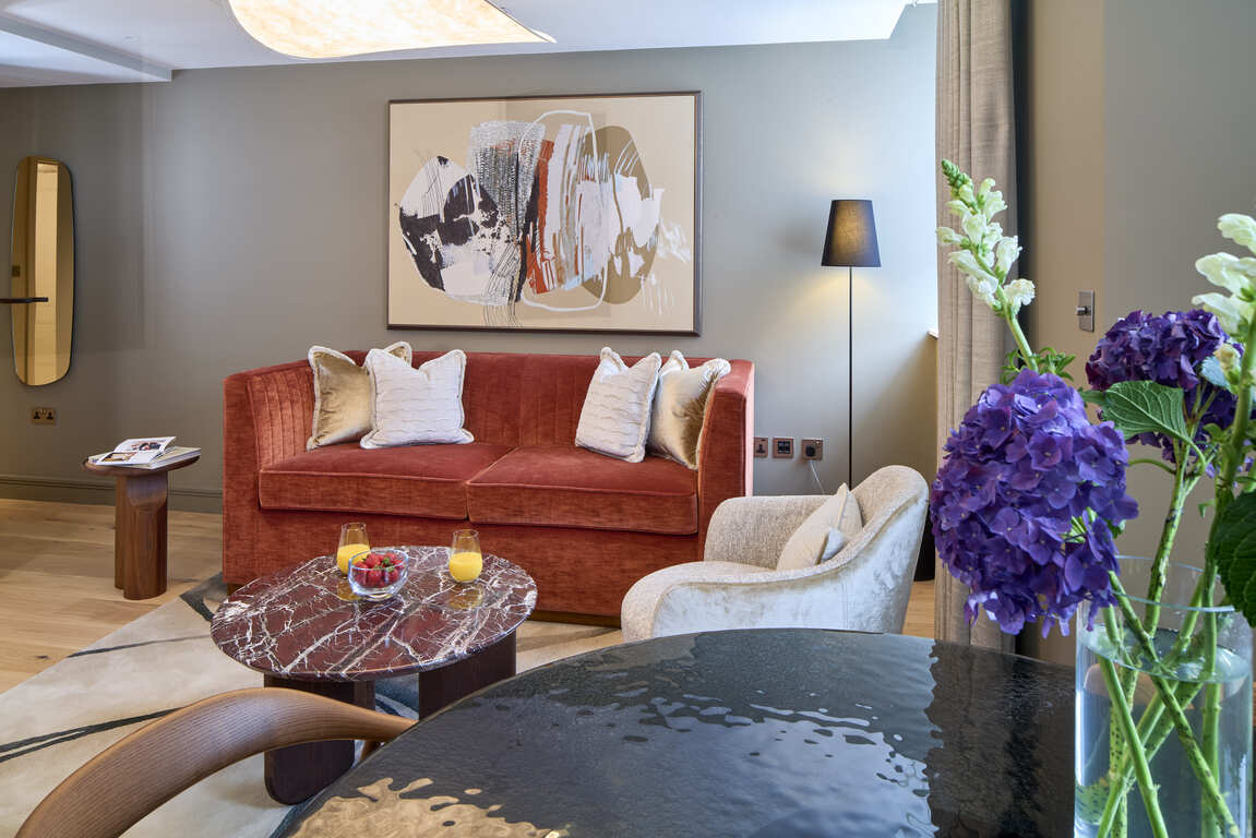 Cheval Phoenix House, London Cheval Phoenix House, London