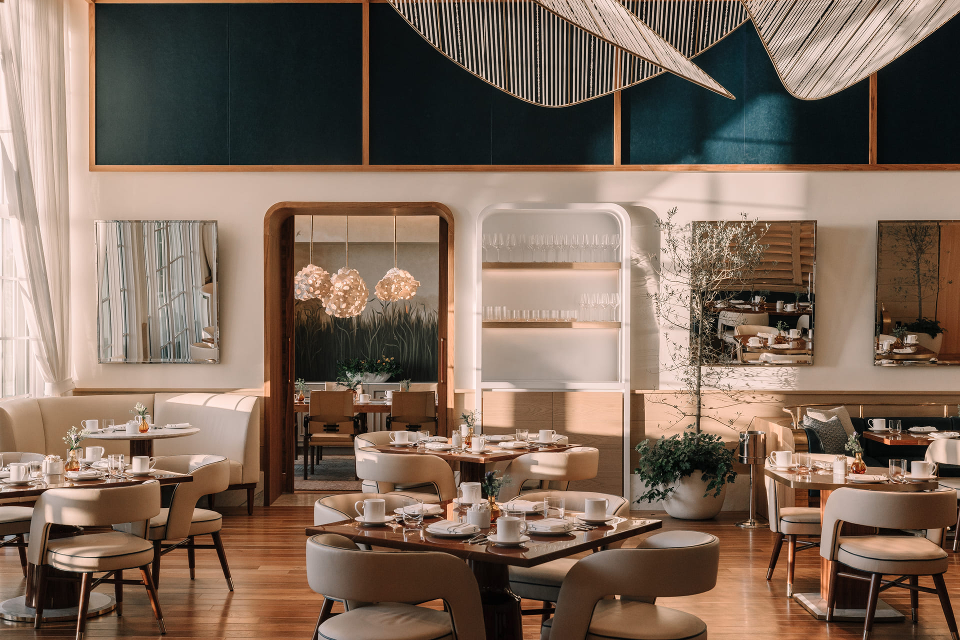 The Crossing at The Cooper: Meyer Davis Shapes a Waterfront Interior in Motion